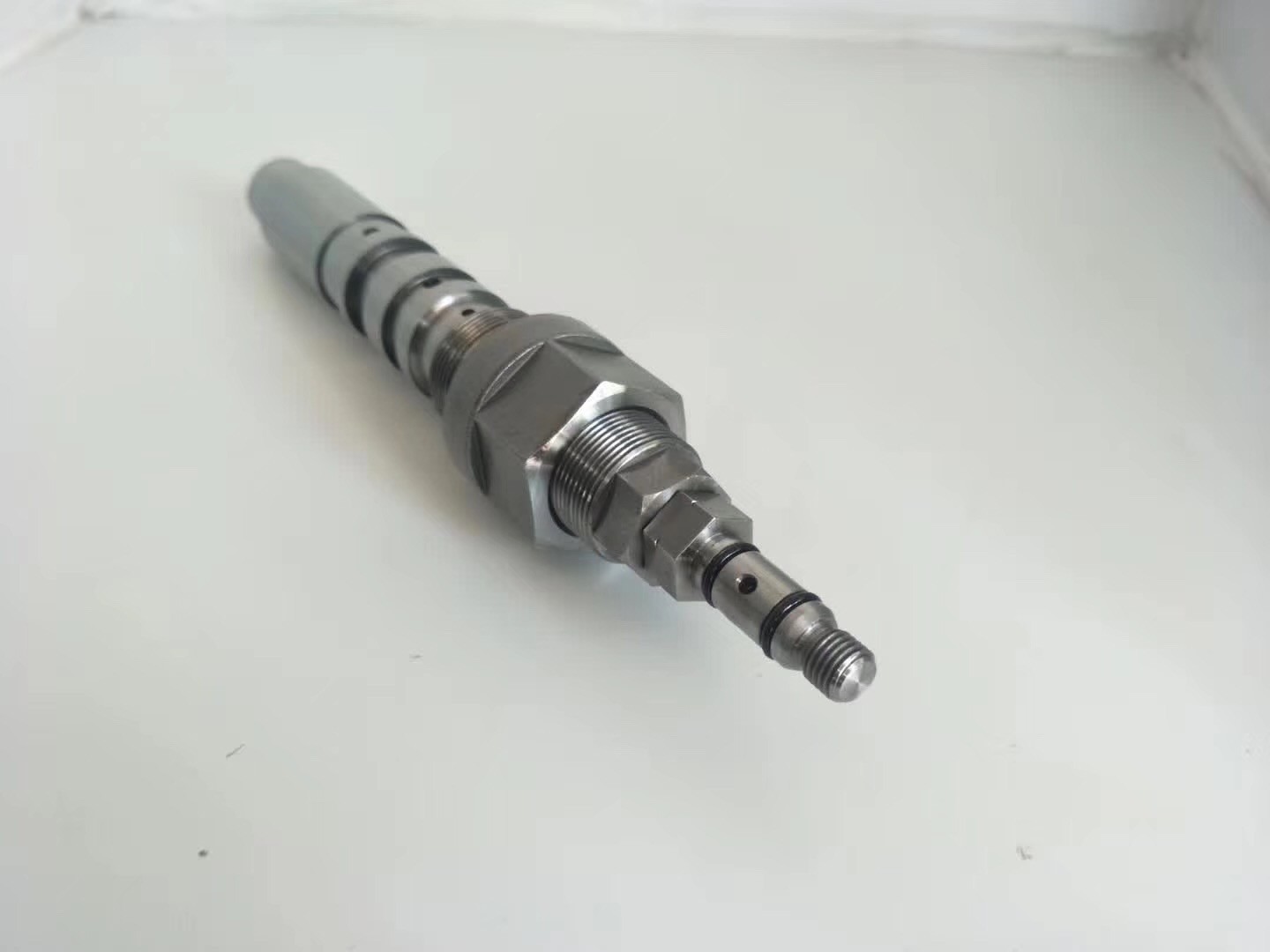 Pressure Relief Valve Excavator Hydraulic Parts Pc60-5 Pc60-6 Pc60-1 ...