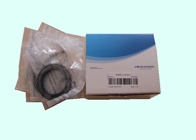 High Pressure 339414 Rubber Rotary Shaft Lip Seal For Machine Main Pump